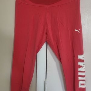 Orange  Capri legging size Xl  brand puma
